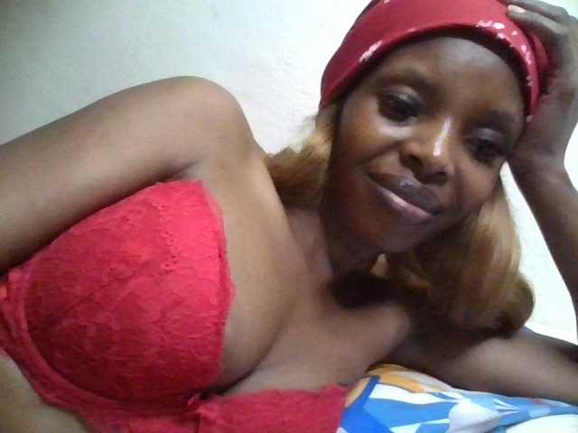 Princess102 live cam on BongaCams