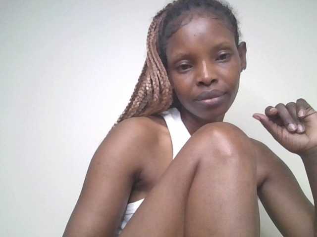 Princess102 live cam on BongaCams