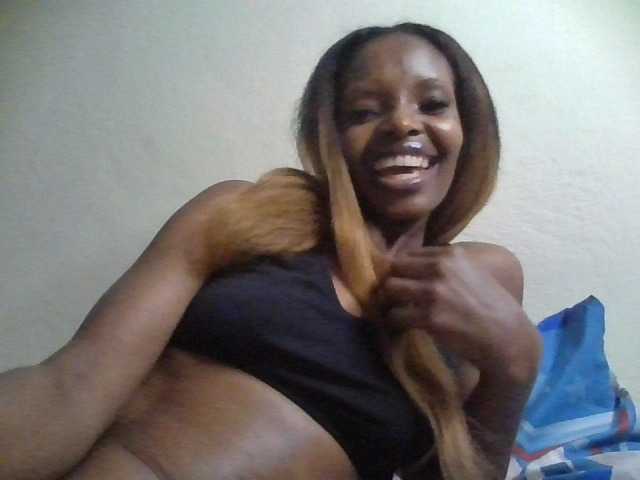 Princess102 live cam on BongaCams