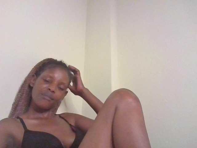 Princess102 live cam on BongaCams