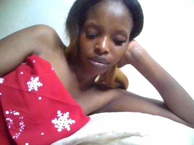 Princess102 live cam on BongaCams