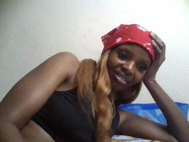 Princess102 live cam on BongaCams