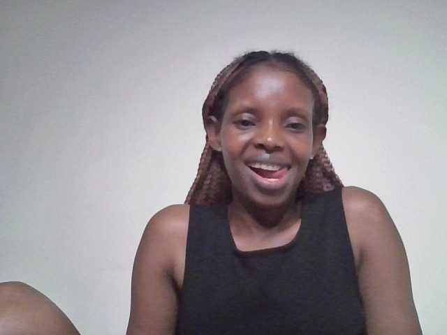 Princess102 live cam on BongaCams