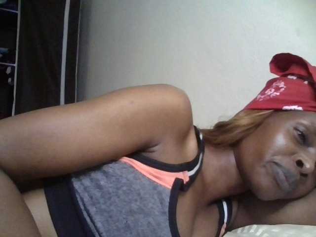 Princess102 live cam on UnifiedCams