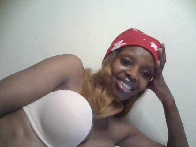 Princess102 live webcam show