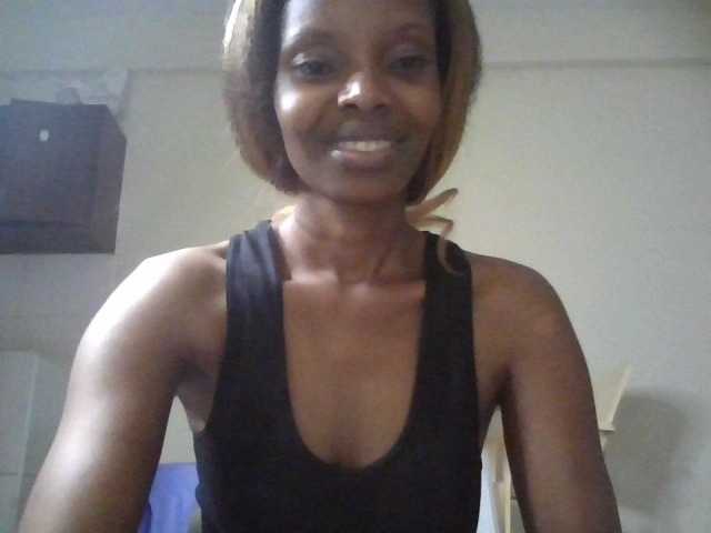 Princess102 live cam on UnifiedCams