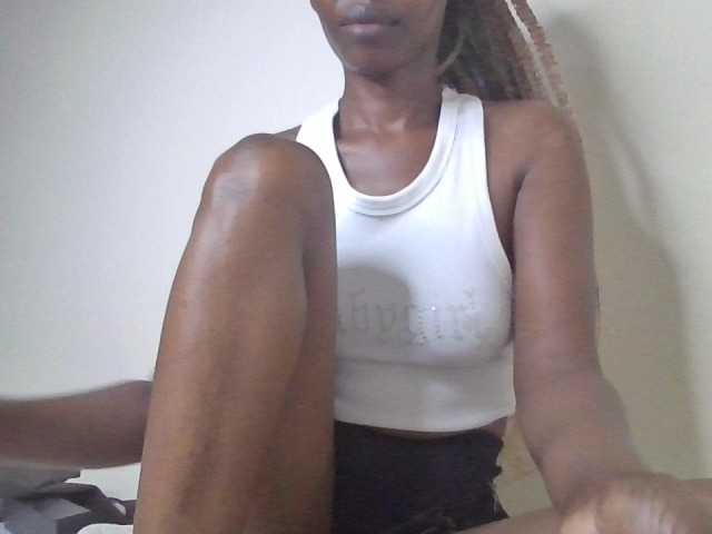 Princess102 live cam on BongaCams