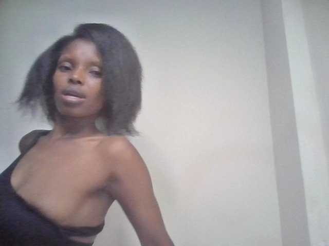 Princess102 live cam on BongaCams