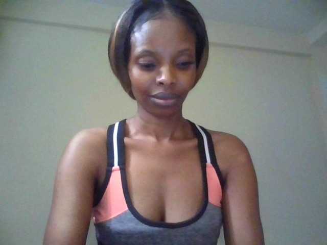 Princess102 live cam on BongaCams