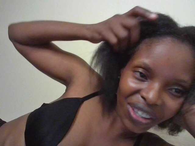 Princess102 live cam on BongaCams