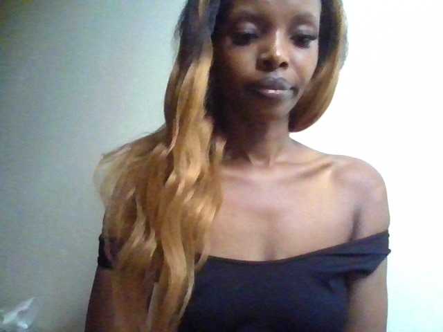 Princess102 live cam on BongaCams