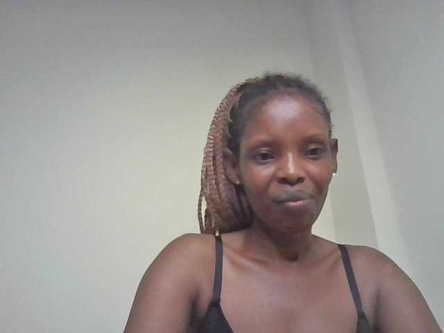 Princess102 webcam bongacams model stream image