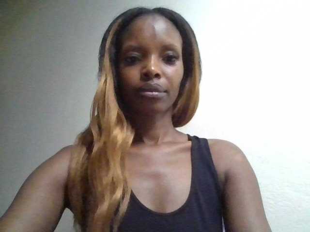 Princess102 live cam on BongaCams