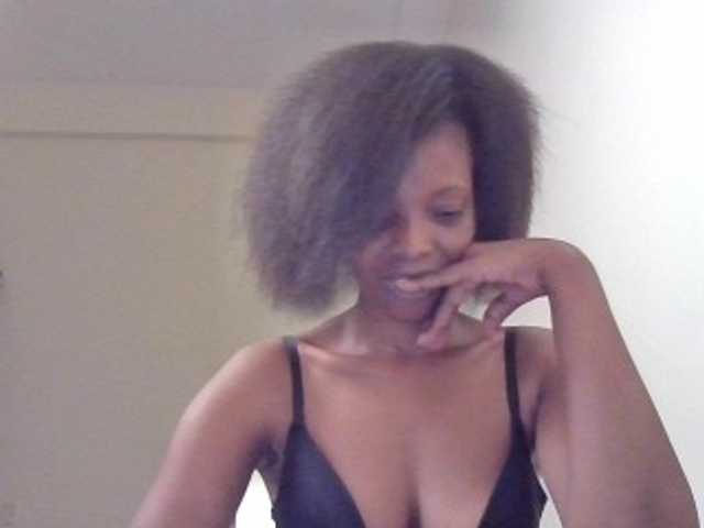 Princess102 live cam on BongaCams