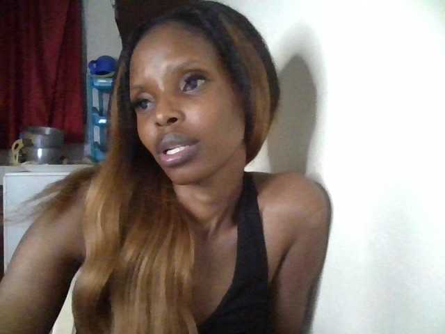 Princess102 live cam on UnifiedCams