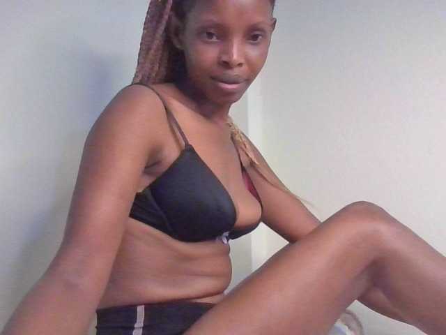 Princess102 live cam on BongaCams