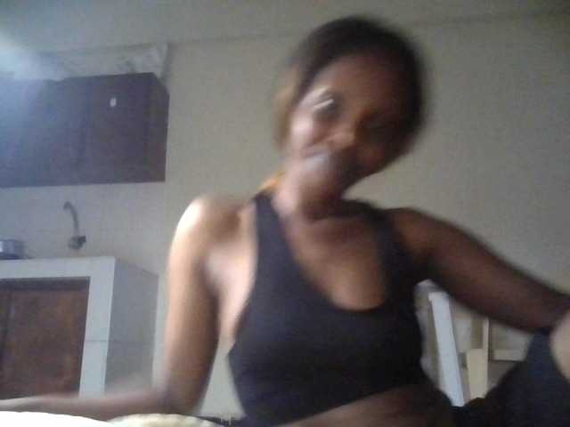 Princess102 live cam on UnifiedCams