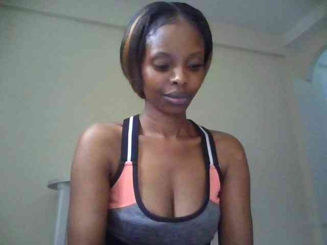 Princess102 webcam