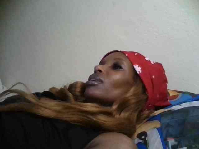 Princess102 webcam