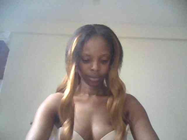Princess102 webcam