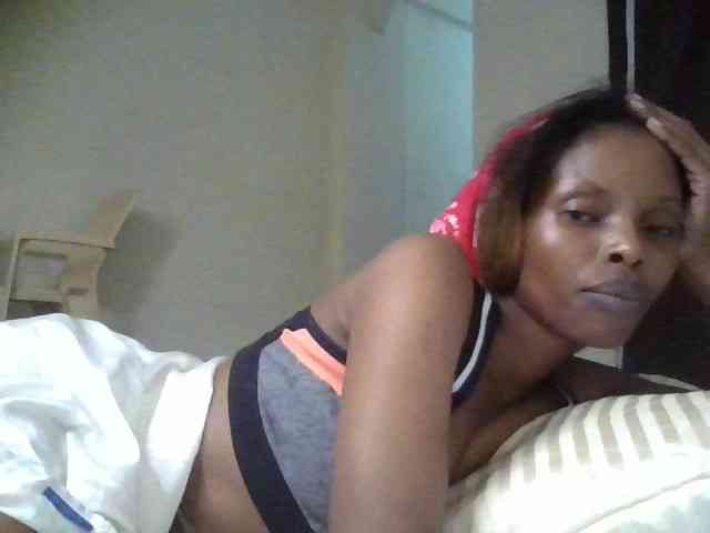 Princess102 webcam