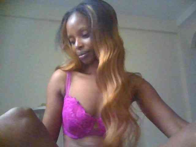 Princess102 webcam