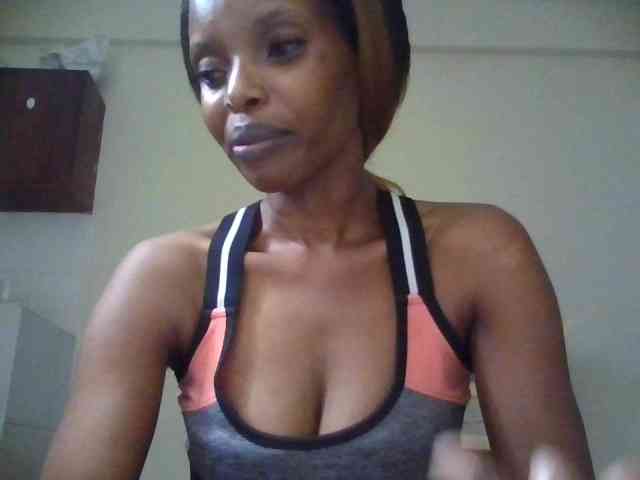 Princess102 webcam