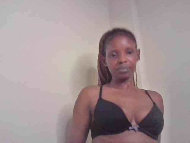 Princess102 webcam