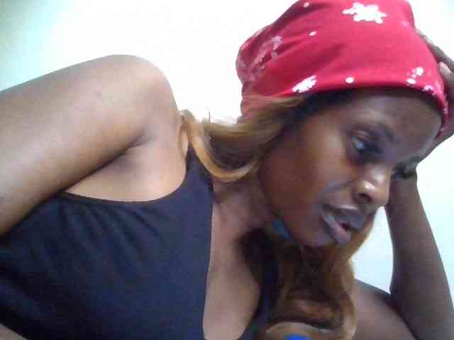 Princess102 webcam