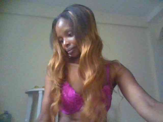 Princess102 webcam