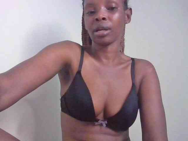 Princess102 webcam