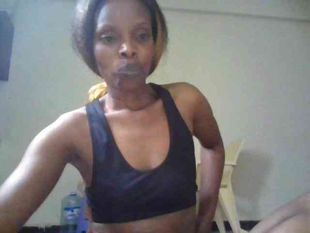 Princess102 webcam