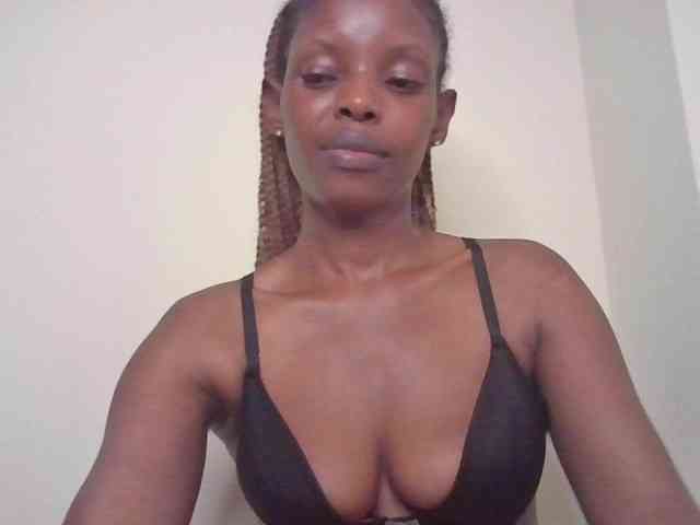 Princess102 webcam