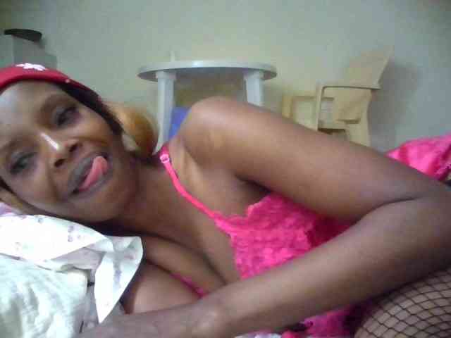 Princess102 webcam