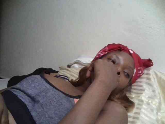 Princess102 webcam