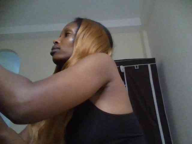 Princess102 webcam