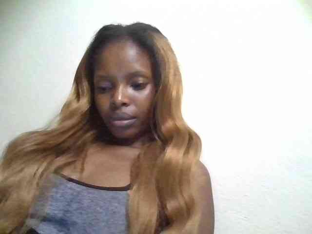Princess102 webcam