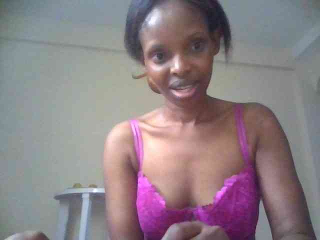 Princess102 webcam
