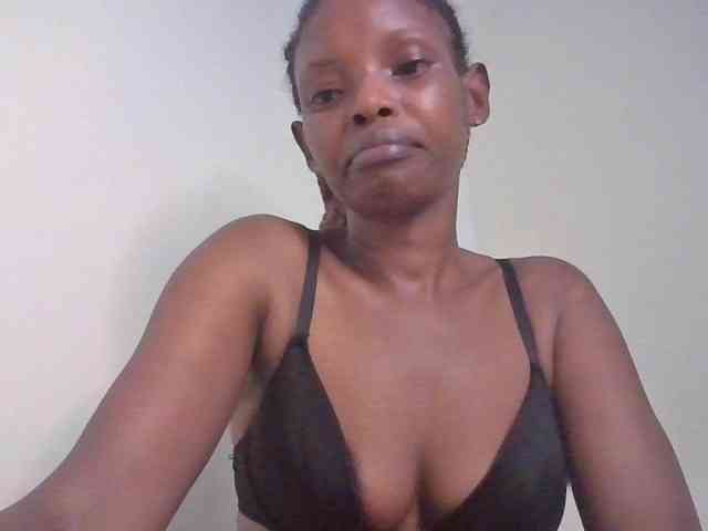 Princess102 webcam
