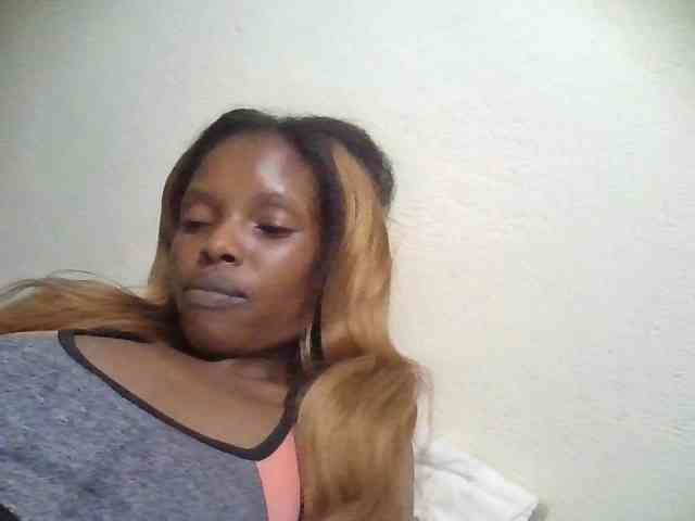 Princess102 webcam