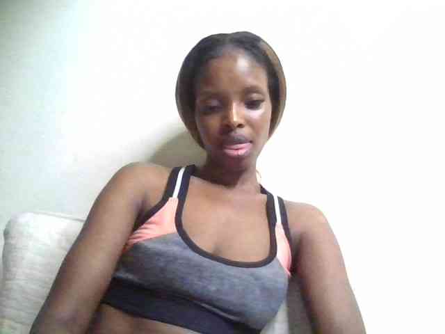 Princess102 webcam