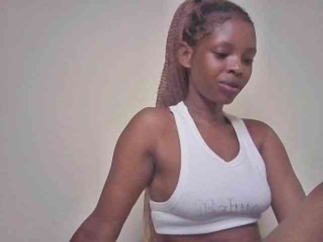 Princess102 webcam