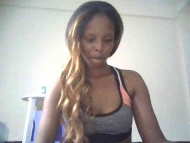 Princess102 webcam