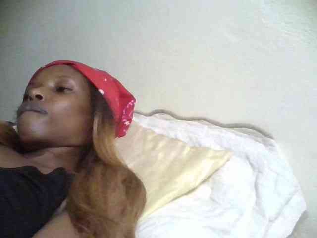 Princess102 webcam