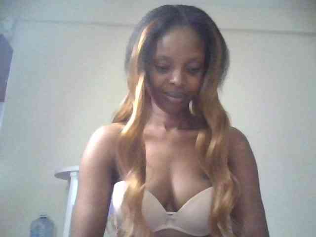 Princess102 webcam