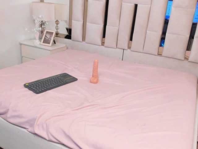 GraceConley live cam on BongaCams