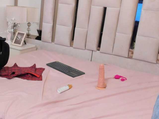 GraceConley live cam on BongaCams