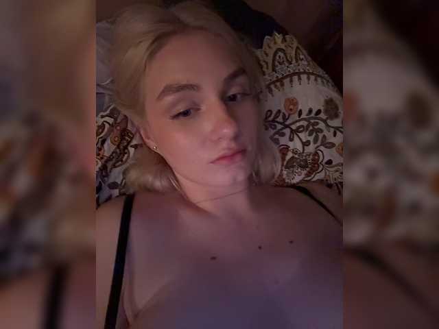 AnneMurray live cam on BongaCams