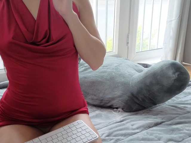 EsmeRose- live cam on BongaCams