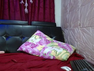 Camila-milf Porn Show